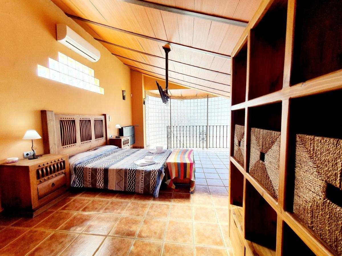 Casa Rural - Serrano House Малага Экстерьер фото